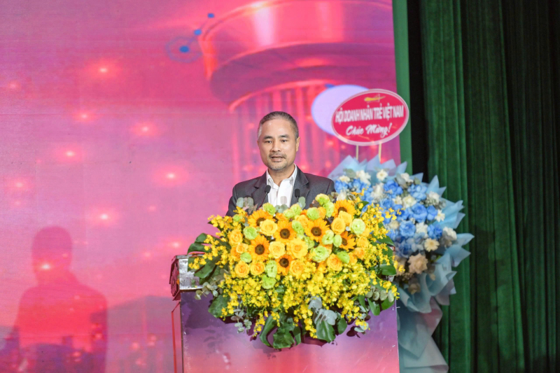 Tiến sĩ Nguyễn Hữu Thi chỉ ra một sai lầm phổ biến trong tư duy phát triển của các tỉnh lân cận các đô thị lớn: đó là tư duy 