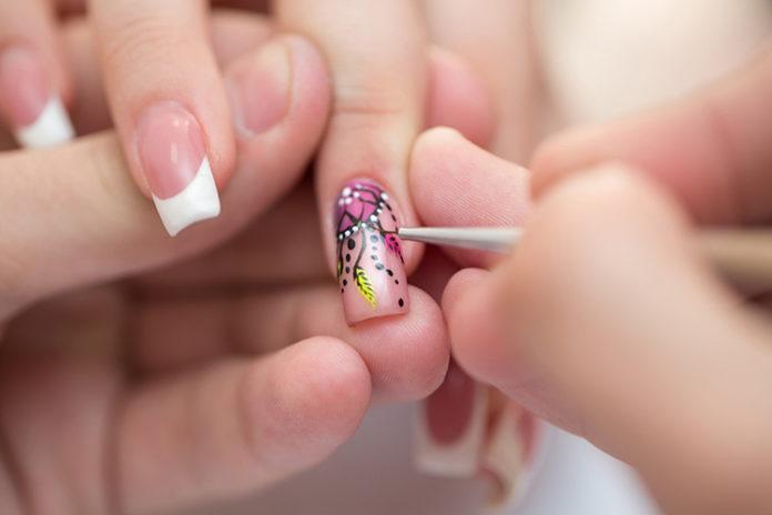 Nghề Nail: Cơ hội việc làm, là giấc mơ “đổi đời” cho rất nhiều người. Ảnh: Internet