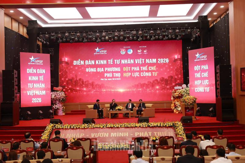 VPSF 2026 - Phiên đối thoại tỉnh Phú Thọ đưa ra nhiều vấn đề 