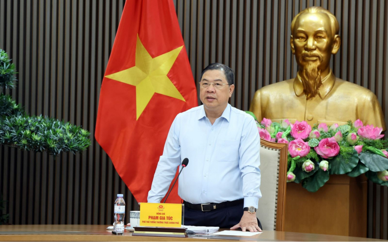 Ủy viên Bộ Chính trị, Phó Thủ tướng Thường trực Chính phủ Phạm Gia Túc, Trưởng Ban Chỉ đạo Nhà nước các chương trình, công trình, dự án quan trọng quốc gia, trọng điểm ngành năng lượng chủ trì cuộc họp nghe báo cáo về tình hình triển khai và giải pháp thực hiện Điều chỉnh Quy hoạch phát triển điện lực quốc gia thời kỳ 2021-2030 - Ảnh: Phương Nguyên