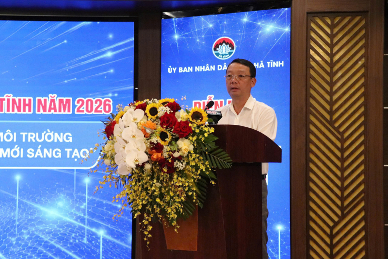 Ông Phan Thiên Định - Phó Bí thư Tỉnh ủy, Chủ tịch UBND tỉnh Hà Tĩnh phát biểu khai mạc