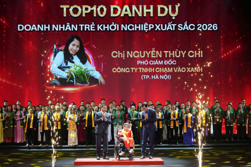 Doanh nhân trẻ Nguyễn Thùy Chi được trao danh hiệu TOP 10 danh dự DNT KNXS 2026