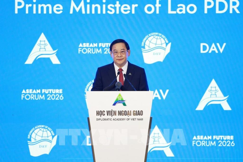 Thủ tướng Lào Sonexay Siphandone phát biểu tại Phiên khai mạc Diễn đàn Tương lai ASEAN lần thứ ba. Ảnh: Dương Giang – TTXVN