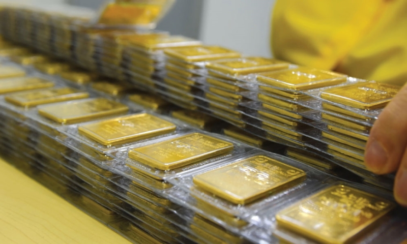Vàng miếng nhập khẩu, vàng nguyên liệu nhập khẩu phải có hàm lượng vàng từ 99,5% trở lên