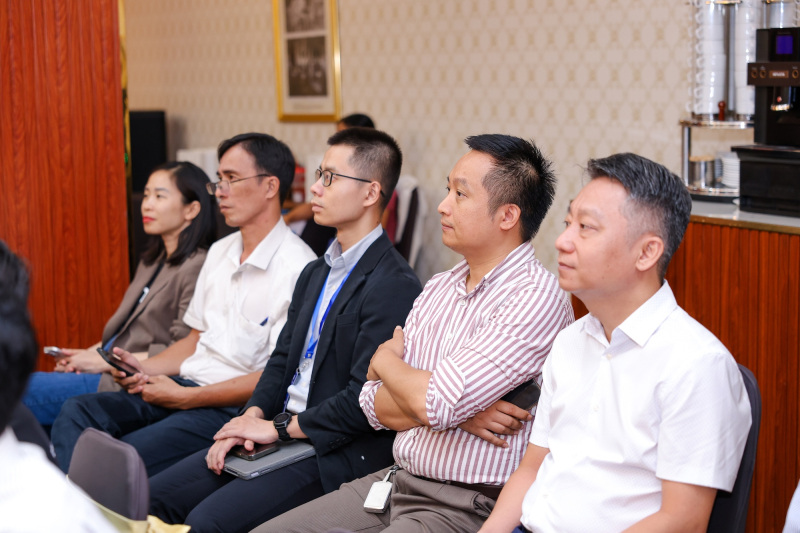 Đại diện các chuyên gia, quỹ đầu tư tại toạ đàm