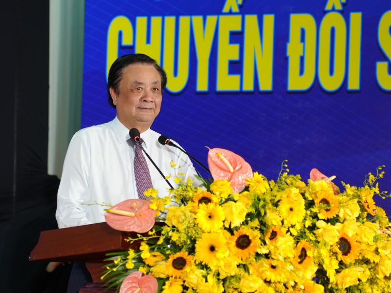 Ông Lê Minh Hoan, nguyên Uỷ viên Trung ương Đảng, nguyên Phó chủ tịch Quốc hội phát biểu tại đại hội