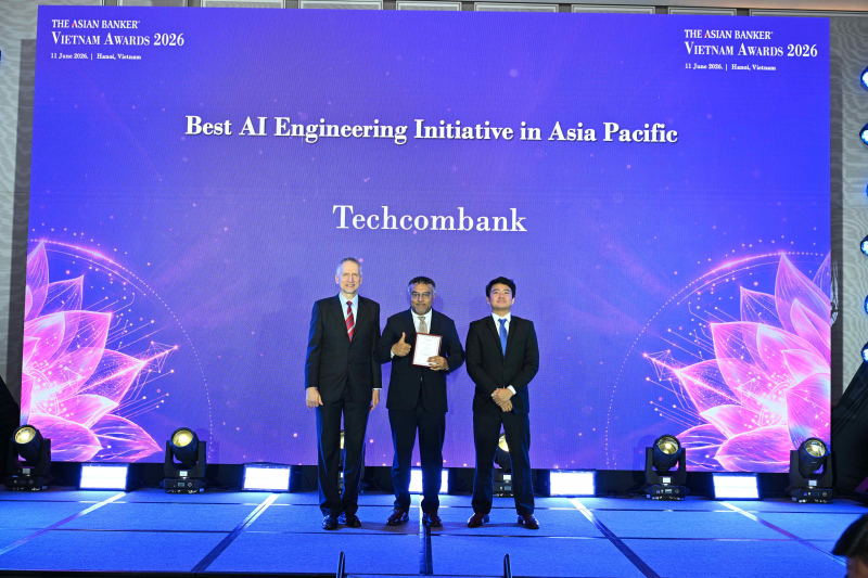 Techcombank giành giải thưởng Sáng kiến Kỹ thuật AI xuất sắc nhất khu vực Châu Á - Thái Bình Dương tại Lễ trao giải AI Excellence Awards 2026 của The Asian Banker. Ảnh Techcombank