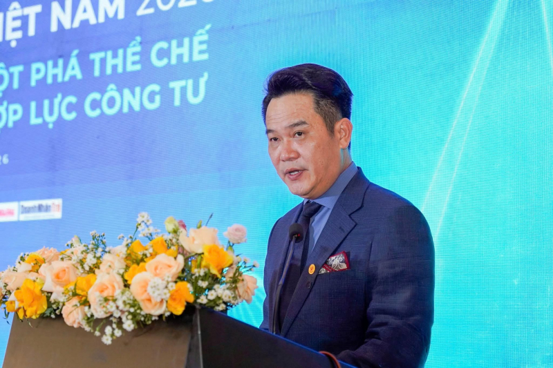 Ông Đặng Hồng Anh - Phó Chủ tịch Hội Liên hiệp Thanh niên Việt Nam, Chủ tịch Hội Doanh nhân trẻ Việt Nam phát biểu khai mạc chương trình