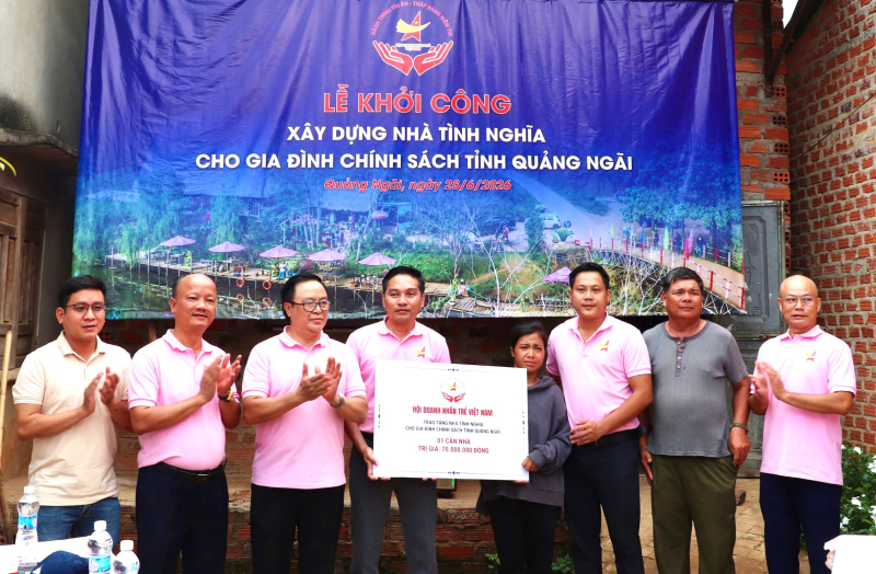 Khởi công xây nhà tình nghĩa ở Quảng Ngãi