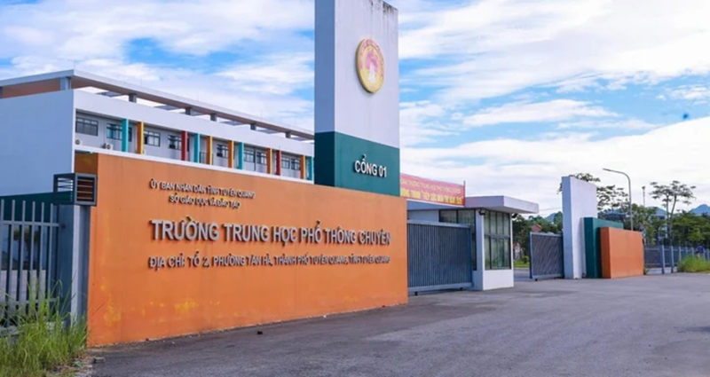 Hàng trăm bài thi đạt điểm tuyệt đối tập trung trong tại trường chuyên Tuyên Quang, Ảnh