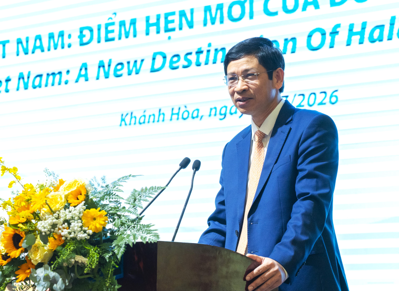 Thứ trưởng Bộ Văn hóa, Thể thao và Du lịch Hồ An Phong phát biểu định hướng chiến lược tại hội nghị.