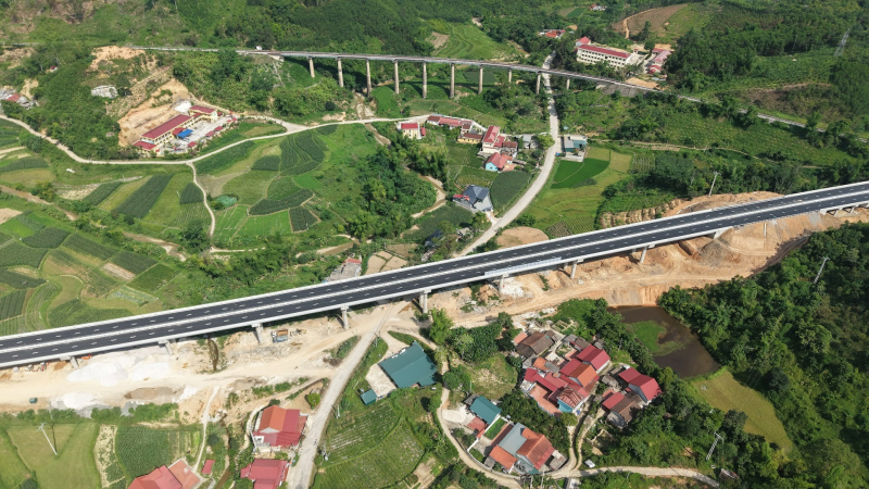 Khi nguồn lực xã hội được kết nối đúng cách, hạ tầng không chỉ được xây nhanh hơn mà còn tạo ra giá trị bền vững hơn cho cộng đồng.