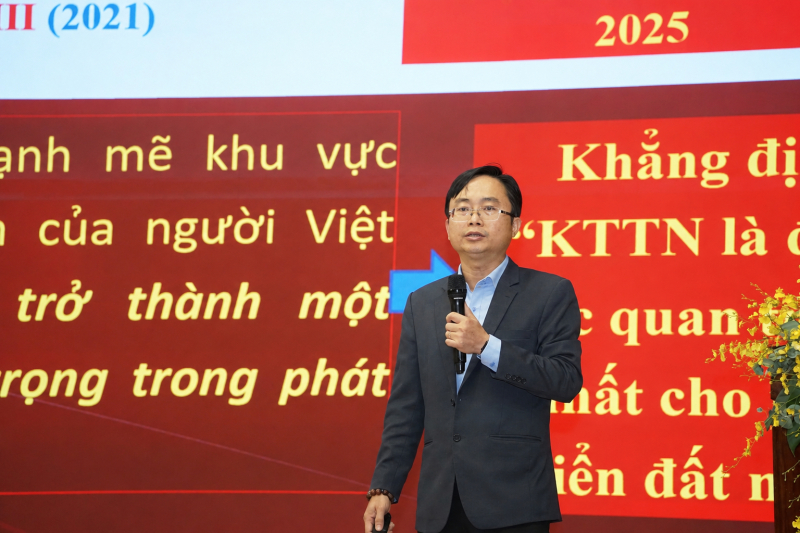 PGS.TS Đỗ Phú Trần Tình, Viện trưởng Viện Phát triển chính sách, Đại học Quốc gia TP.HCM, tham gia phiên đối thoại địa phương VPSF 2025 - Tây Ninh và vùng Nam Bộ, do Hội Doanh nhân Trẻ Việt Nam tổ chức