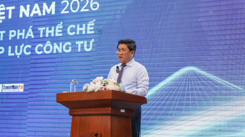 Phó Chủ tịch UBND tỉnh Cà Mau Lê Văn Sử cho biết địa phương sở hữu nhiều tiềm năng lớn về thủy sản, năng lượng tái tạo, thương mại dịch vụ và du lịch sinh thái. Ảnh: Hoa Đinh