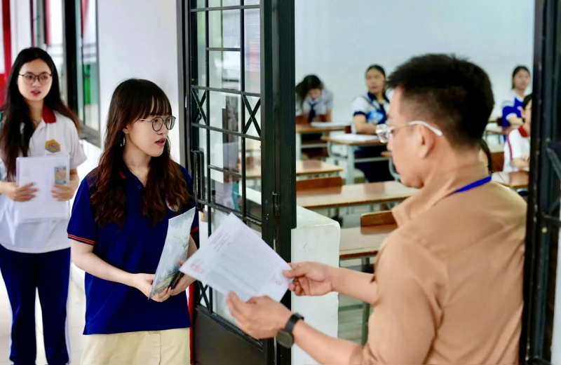 “Học thật, thi thật” để xác lập giá trị bản thân, giúp ích gia đình và phụng sự Tổ quốc. Ảnh: Internet