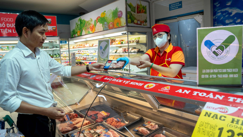 VISSAN đóng vai trò chủ chốt trong việc bảo đảm nguồn cung an toàn, ổn định cho bữa ăn hằng ngày của người dân. Ảnh: SATRA
