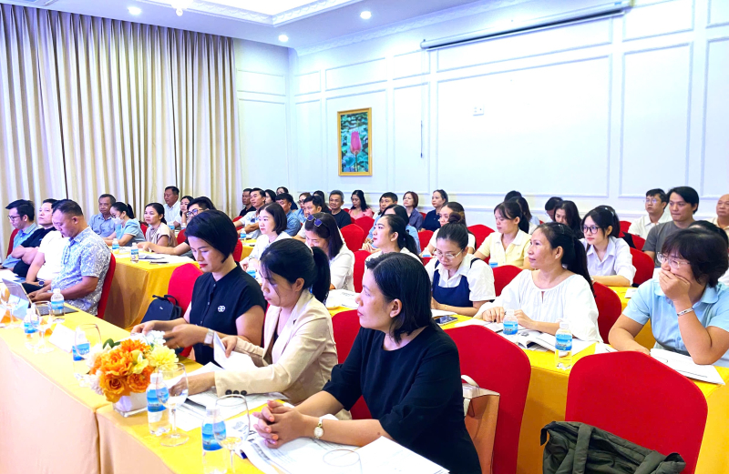 Các doanh nhân tập trung cao vào chương trình đào tạo