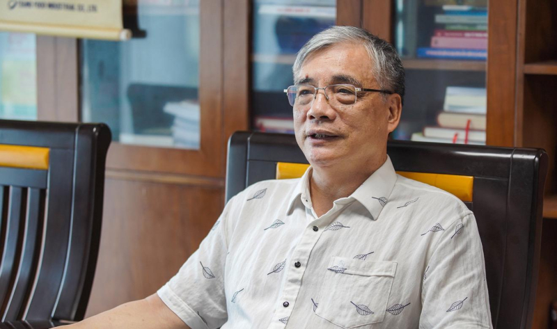 PGS. TS Trần Đình Thiên