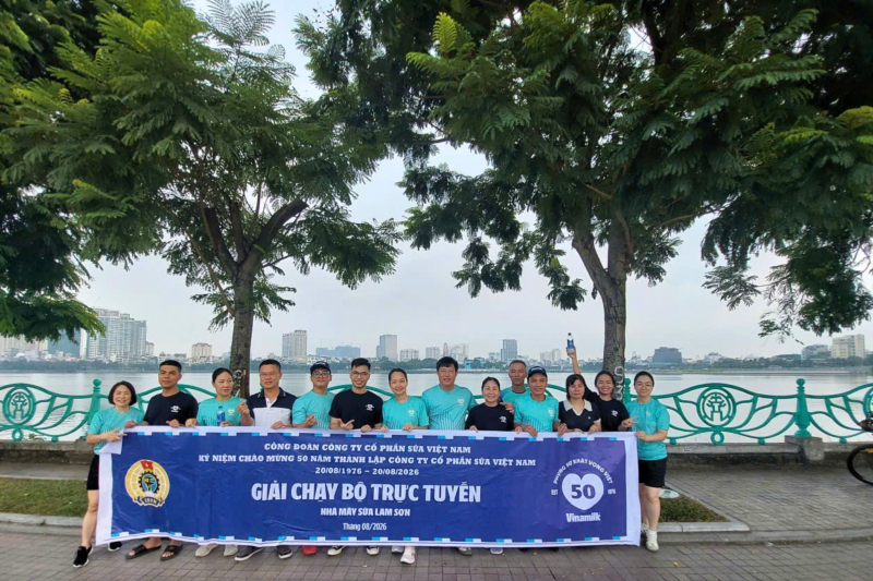 Phần lớn người tham gia không chạy vì giải thưởng, mà vì mong muốn được hòa chung không khí chào mừng 50 năm thành lập Vinamilk.