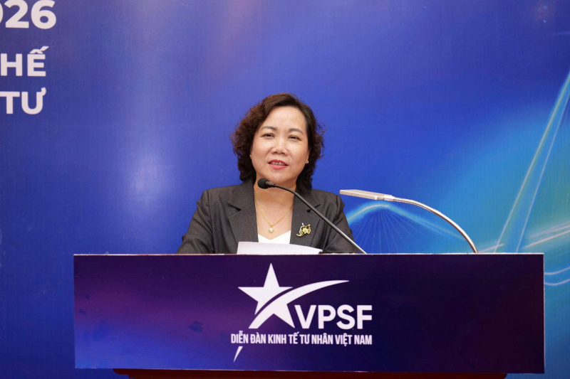 Bà Hà Nhật Lệ, Phó Chủ tịch UBND tỉnh Cao Bằng, phát biểu tại Diễn đàn Kinh tế tư nhân 2026 – Vòng đối thoại địa phương tỉnh Cao Bằng.