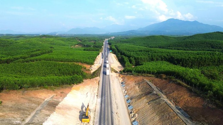 Theo kế hoạch năm 2026 phải hoàn thành 34 dự án/dự án thành phần