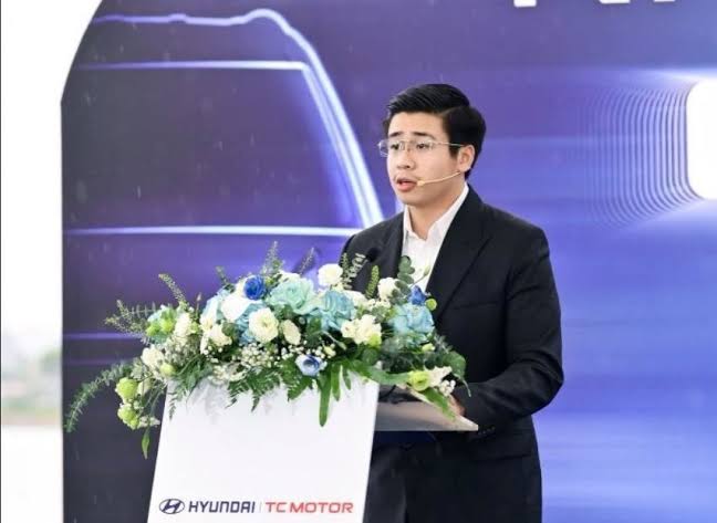 Doanh nhân Nguyễn Anh Tú sinh năm 1998 đang là đại diện cho lực lượng lãnh đạo tiếp nối, trực tiếp tham gia quản trị hai doanh nghiệp cốt lõi. Ảnh Internet