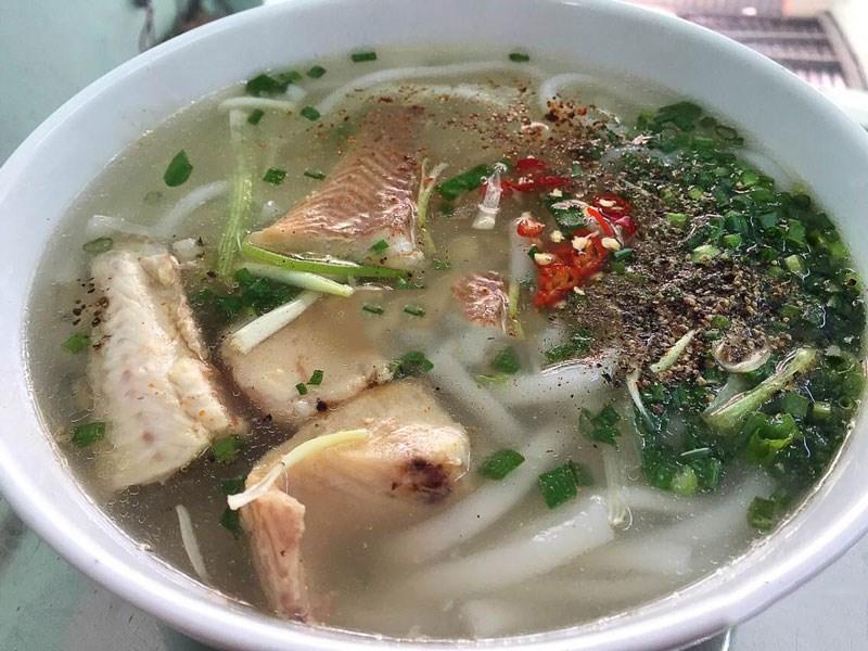 Bánh canh cá Nha Trang