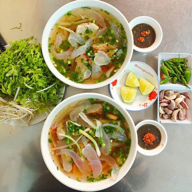 Bún cá, sữa Khánh Hòa