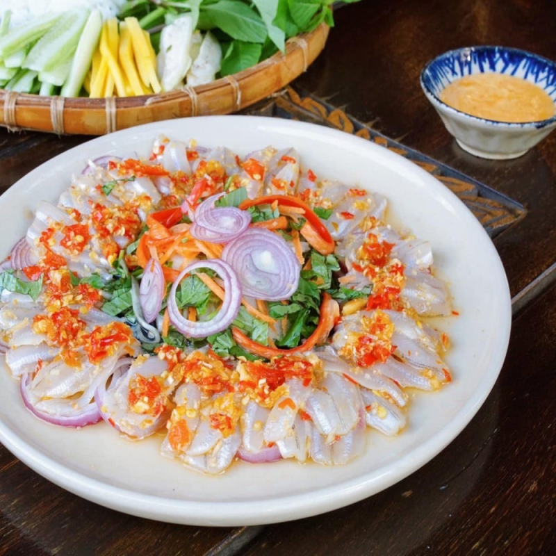 Gỏi cá mai Nha Trang