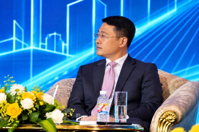 Nghiêm Hiếu 11