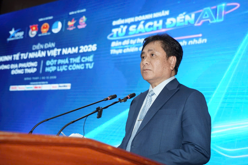 Ông Trần Văn Dũng - Ủy viên BTV Tỉnh ủy, Phó Chủ tịch Thường trực UBND tỉnh Đồng Tháp