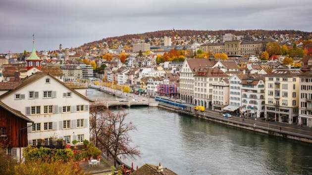 Thành phố Zurich hiện là thành phố đắt đỏ nhất thế giới. Ảnh: CNBC