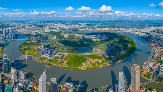 Trung tâm chuyển đổi xanh TP.HCM: Cuộc đua giữ chân dòng vốn FDI