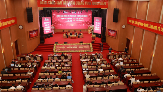 Cần bước chuyển từ 'tạo thế' sang 'tạo lực'