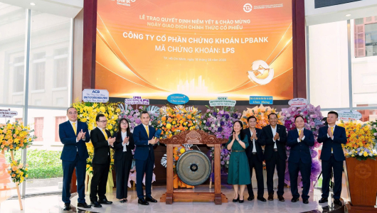 Hai người con của bầu Thuỵ nắm khối cổ phiếu hơn 12.000 tỷ đồng