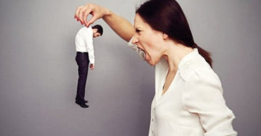 Có hay không đàn bà ‘gia trưởng’?